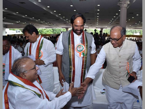 దిగ్విజయ్‌తో జైపాల్ రెడ్డి