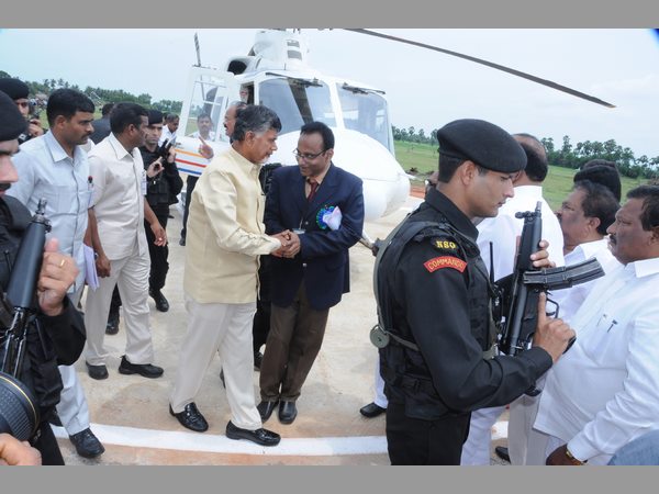 పవన్ కళ్యాణ్‌కు కౌంటర్