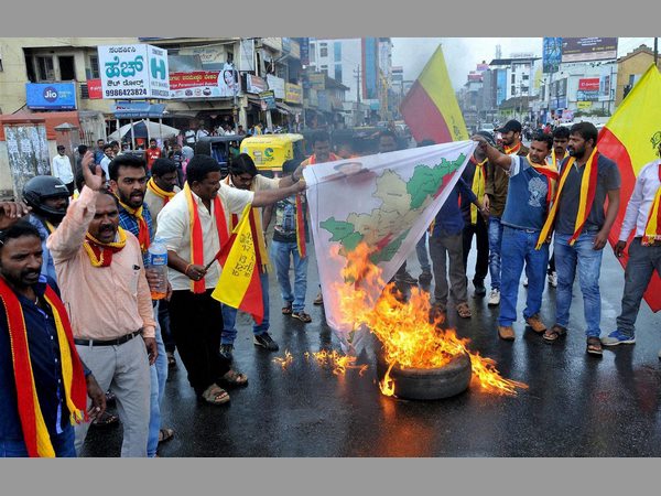 రంగంలోకి మిలటరీ బలగాలు