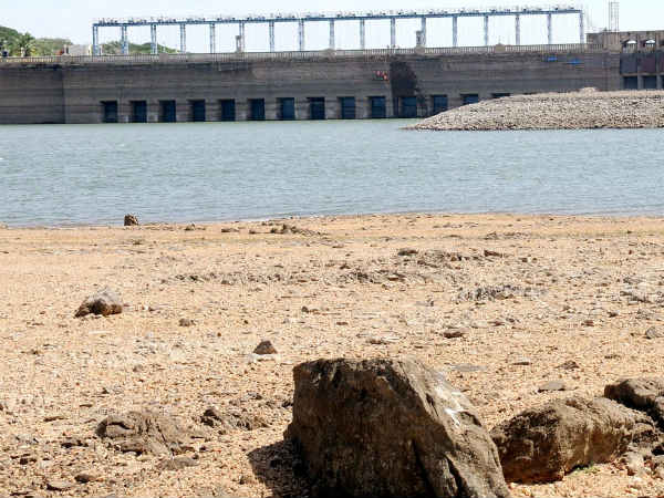 బెంగళూరుకు తాగునీటి కష్టాలు