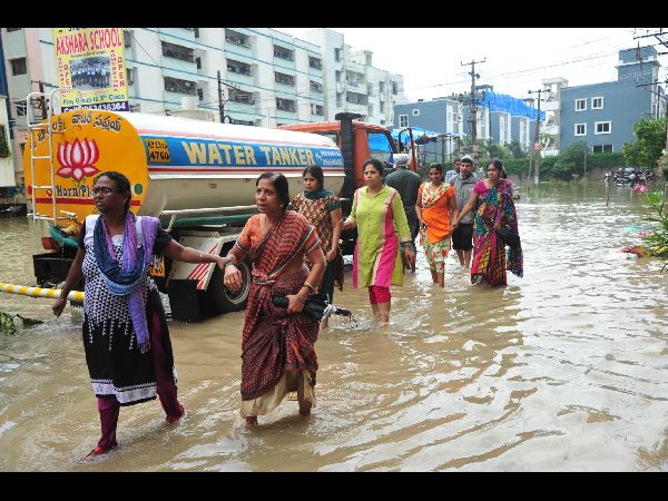 కెటిఆర్ పర్యటన