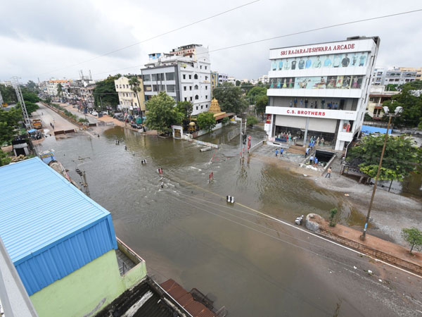 ఖాళీ చేయండి