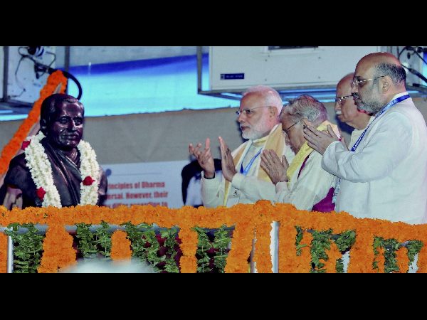 వారి స్ఫూర్తితోనే పేదల సంక్షేమానికి కృషిచేస్తున్నా