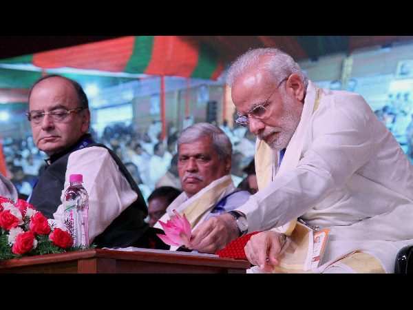 యూరీ సెక్టార్‌ ఉగ్రదాడిపై అమిత్ షా