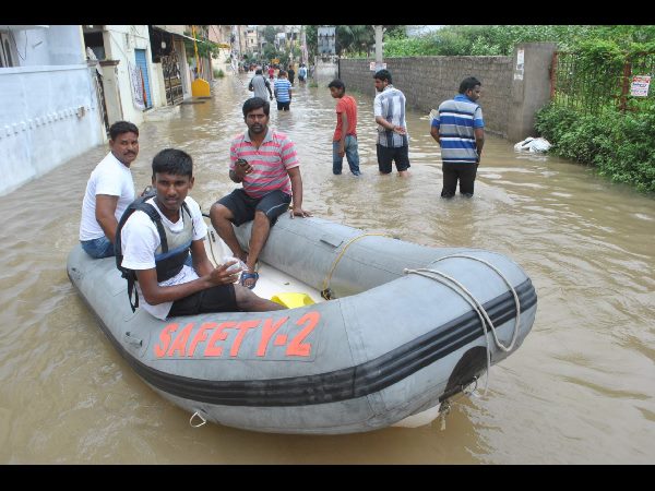  హుస్సేన్ సాగర్లోకి తగ్గిన ఇన్ ఫ్లో