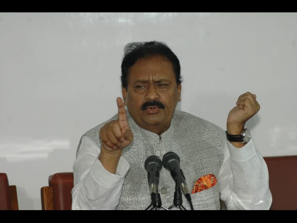 అక్రమ నిర్మాణాల కూల్చివేతపై..