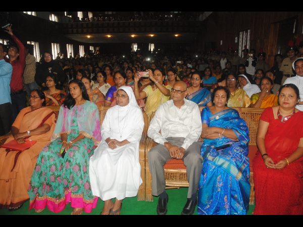 హాజరైన పీవీ సింధు