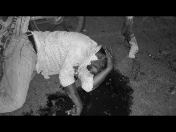 ఎస్ఆర్నగర్ నుంచి తిరిగి వస్తుండగా మూసాపేట్ ఎస్ఆర్నగర్ నుంచి తిరిగి వస్తుండగా మూసాపేట్