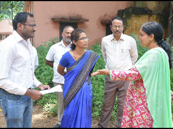  బంజారా నాలా వెంబడి ఆక్రమణలు కూల్చివేత