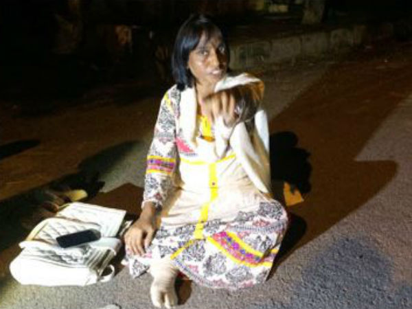 Woman protest In front pawan kalyan house 