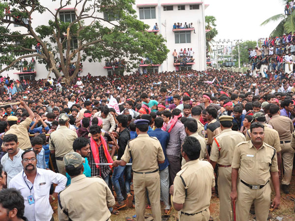 Social media satires on Pawan Kalyan for targeting telangana in Kakinada meet Social media satires on Pawan Kalyan for targeting telangana in Kakinada meet