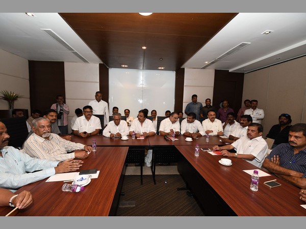 దాసరి వ్యాఖ్యల కలకలం