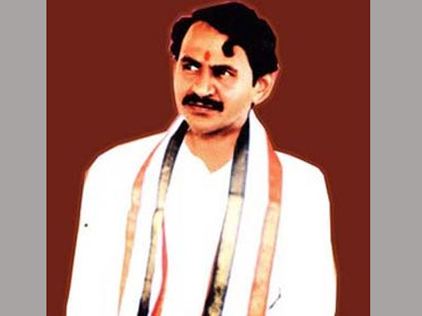 వంగవీటి హత్యతో చంద్రబాబుకు సంబంధం లేదు...