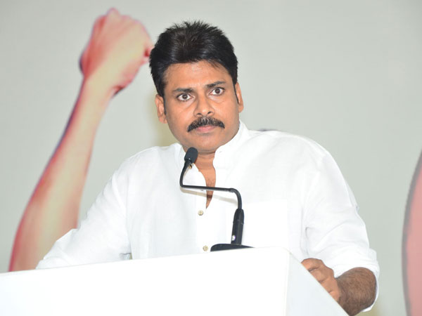 పవన్ కల్యాణ్‌తో ఇలా ఇబ్బంది...