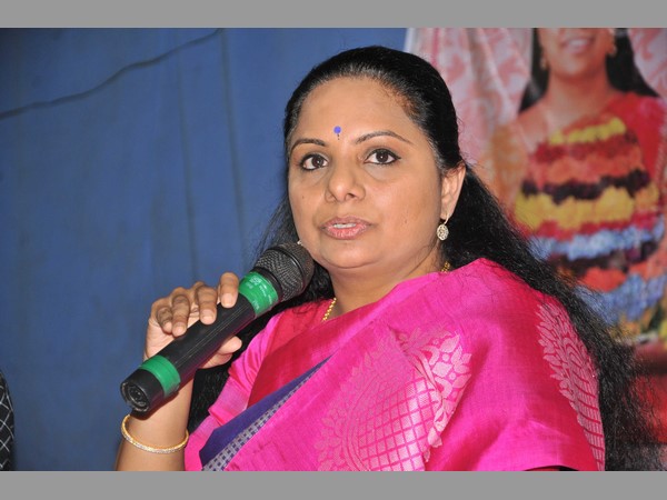 విశ్వవ్యాప్తంగా బతుకుమ్మ