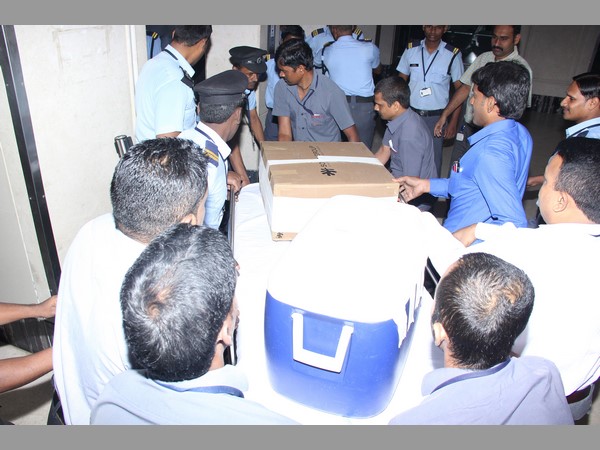 ఆస్పత్రికి..