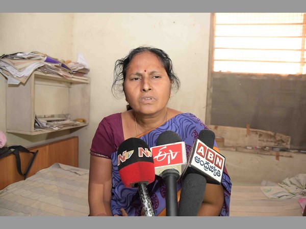 ఆ విషయం ఎలా చెప్పగలరు..