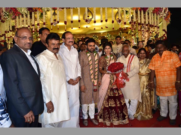 వివాహ వేడుకలకు వెంకయ్యనాయుడు