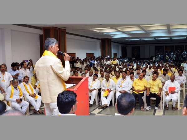 సభ్యత్వంపై షాక్