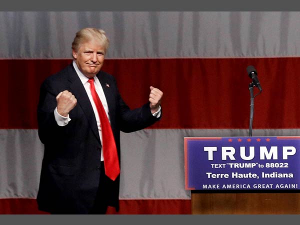 protesters take to the streets following trump win protesters take to the streets following trump win