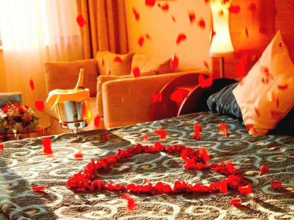 he is still waiting for first night he is still waiting for first night