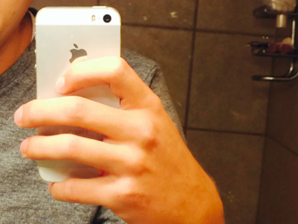 Teen's Facebook selfies stolen to advertise porn Teen's Facebook selfies stolen to advertise porn