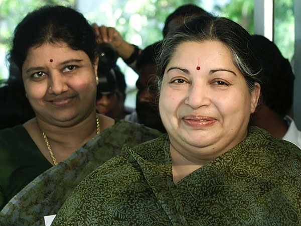 దాంతోనే ఐటి శాఖ దృష్టి