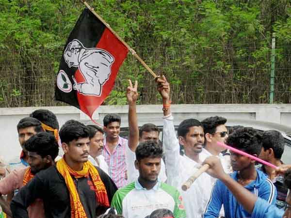 జయకుమార్ కూడా..