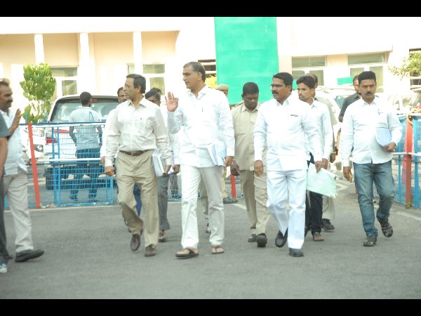  టిఎస్ వ్యాలెట్