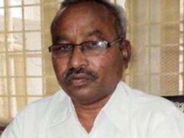 ఇబ్బందుల్లో లెఫ్ట్ పార్టీలు