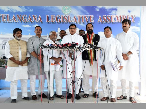 కాంగ్రెస్ నేతలు