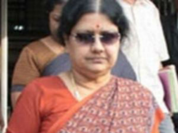 AIADMK chief’s post: Madras High Court orders notice to Sasika 