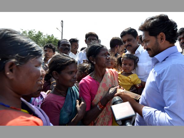 రైతులను పట్టించుకోని ప్రభుత్వం