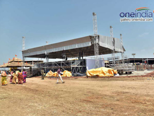 మెగాసిటీగా.. మెగాసిటీగా..