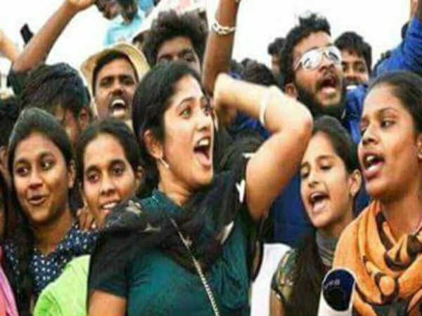 లారెన్స్ అక్కడికి వచ్చిన తర్వాత...