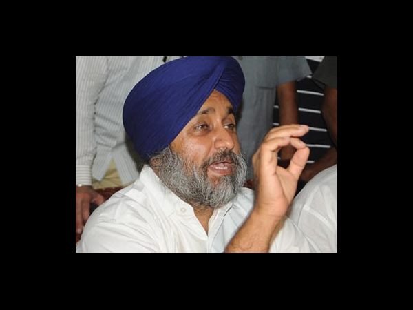 పాలకపక్షంపై ఆగ్రహం పాలకపక్షంపై ఆగ్రహం