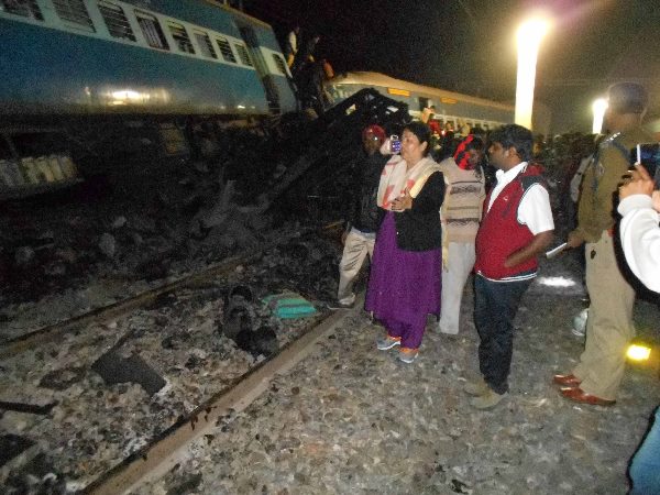 Hirakhand Train Accident: PM Narendra Modi Condoles Andhra Pradesh Train Derailment Victims Hirakhand Train Accident: PM Narendra Modi Condoles Andhra Pradesh Train Derailment Victims