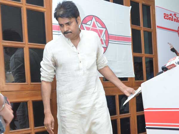రాజధాని రైతుల విషయంలోను..