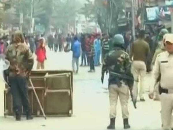 అంత మందిలో ఒక్కరికే ఛాన్స్