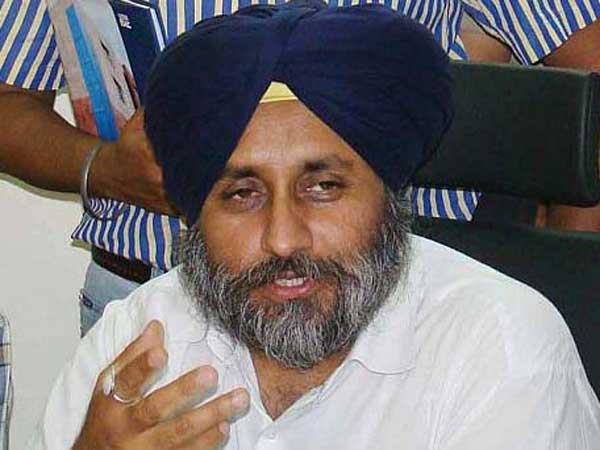 అకాలీలపై అభ్యంతరాలు