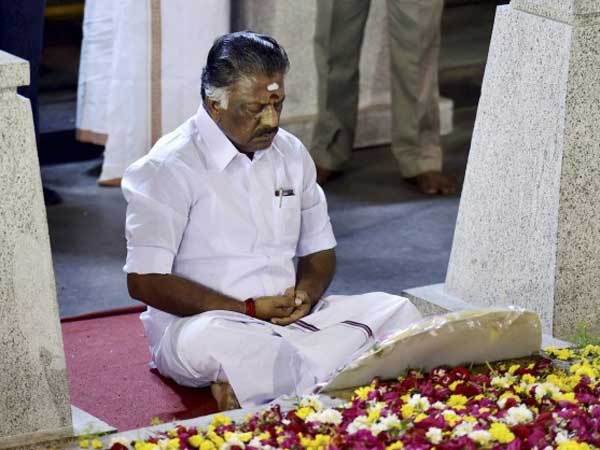 పాప్ కార్న్ తింటాను పాప్ కార్న్ తింటాను