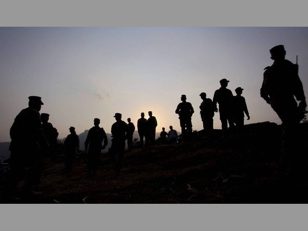 అమావాస్య రోజు... కటిక చీకటిలో... అమావాస్య రోజు... కటిక చీకటిలో...