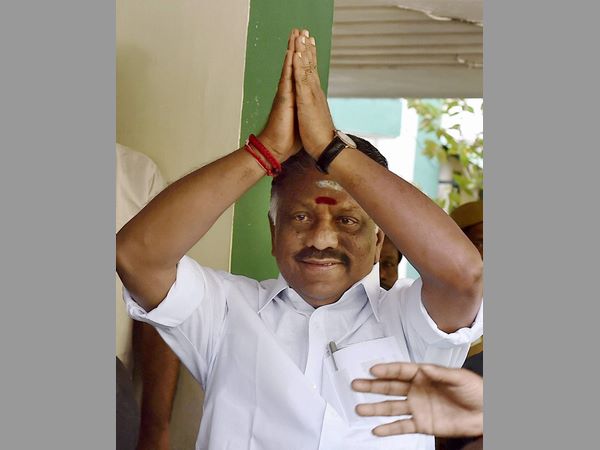 పన్నీరుకు బీజేపీ మద్దతు