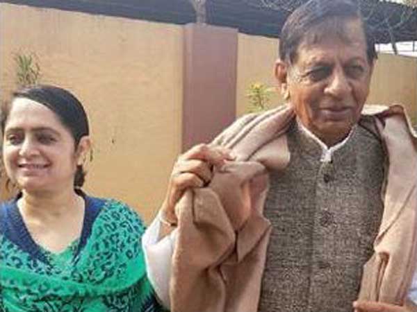 కెరానాలో ఎంపి హుకుం సింగ్ కూతురు