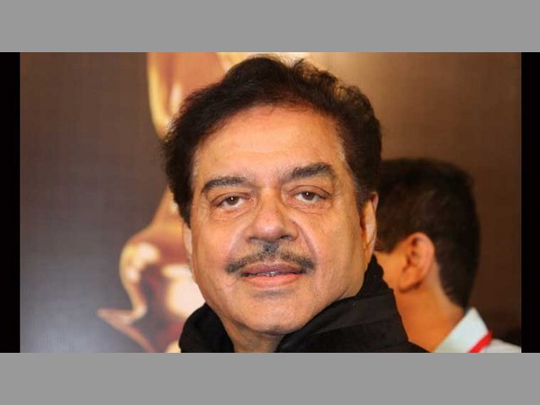 ఇలా షాట్ గన్..