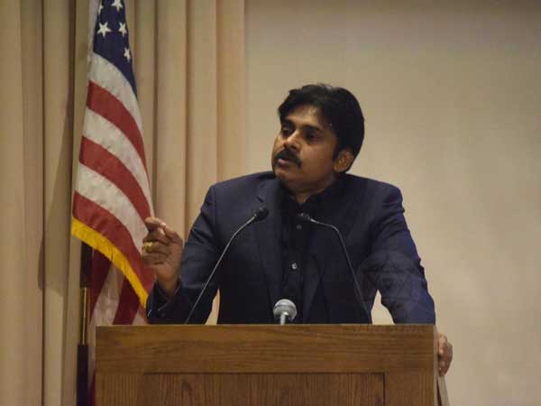 కాస్తా ఇబ్బందిగానే ఉంది...