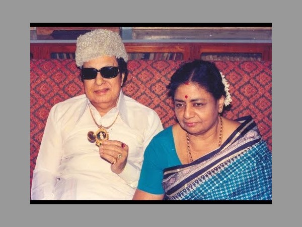 నెల రోజుల్లోనే జానకీ ప్రభుత్వం రద్దు