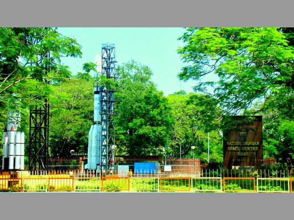 ప్రపంచానికే ఆదర్శంగా... ప్రపంచానికే ఆదర్శంగా...