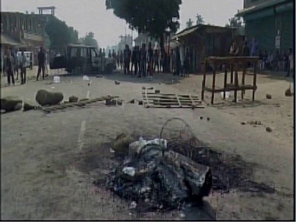 ఎన్నికలకు దూరంగా స్థానిక సంస్థలు ఎన్నికలకు దూరంగా స్థానిక సంస్థలు