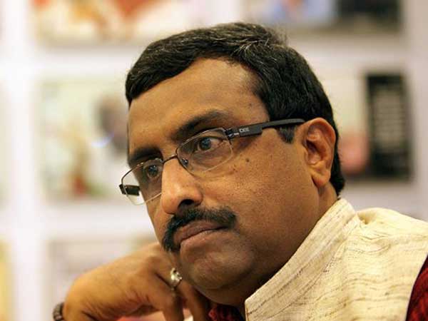  కేంద్రమంత్రి, బీజేపీ సీనియర్ నేత మధ్య రాజీ ఇలా..